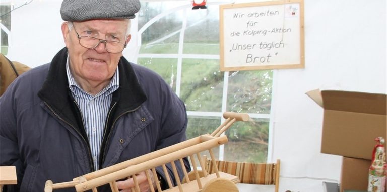 Heinz Döbbe engagiert sich sein vielen Jahren für die Kolpingsfamilie Cappenberg-Langern. Am 20. Juni 2021 wird er 90 Jahre alt.
