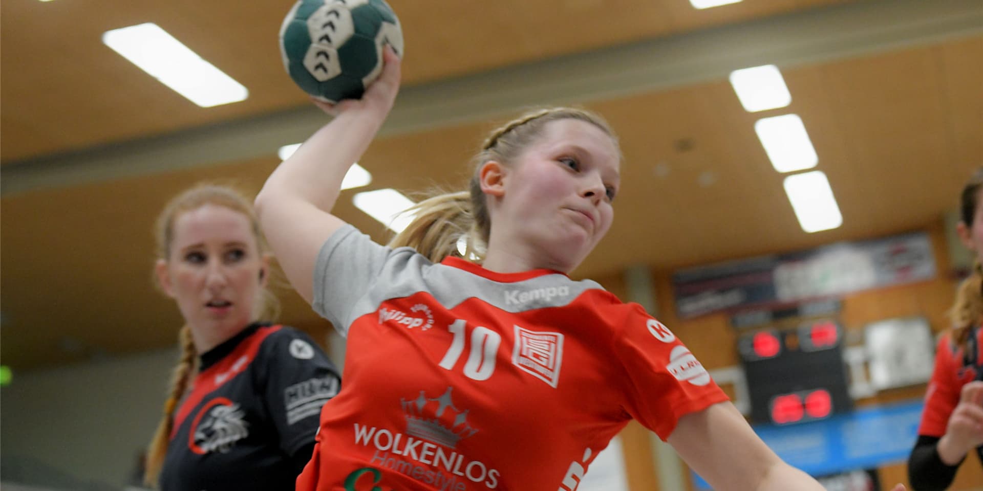 Die Handballerinnen der HSG Schwerte-Westhofen standen am Mittwochabend zum ersten Mal in der Aufstiegsrunde zur 3. Liga auf dem Parkett.