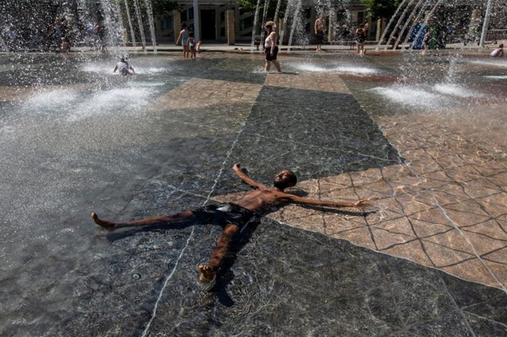 Das Thermometer in Lytton zeigte nach Angaben der Wetterbehörde am Dienstag 49,6 Grad Celsius an, die höchste in Kanada gemessene Temperatur.