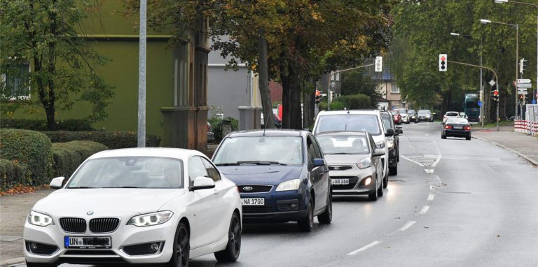 Die Borker Straße ist eine wichtige Verkehrsader in den Norden. Sie wird ab Montag (19.7.) in einem Teilbereich voll gesperrt. Es gibt eine Umleitung.