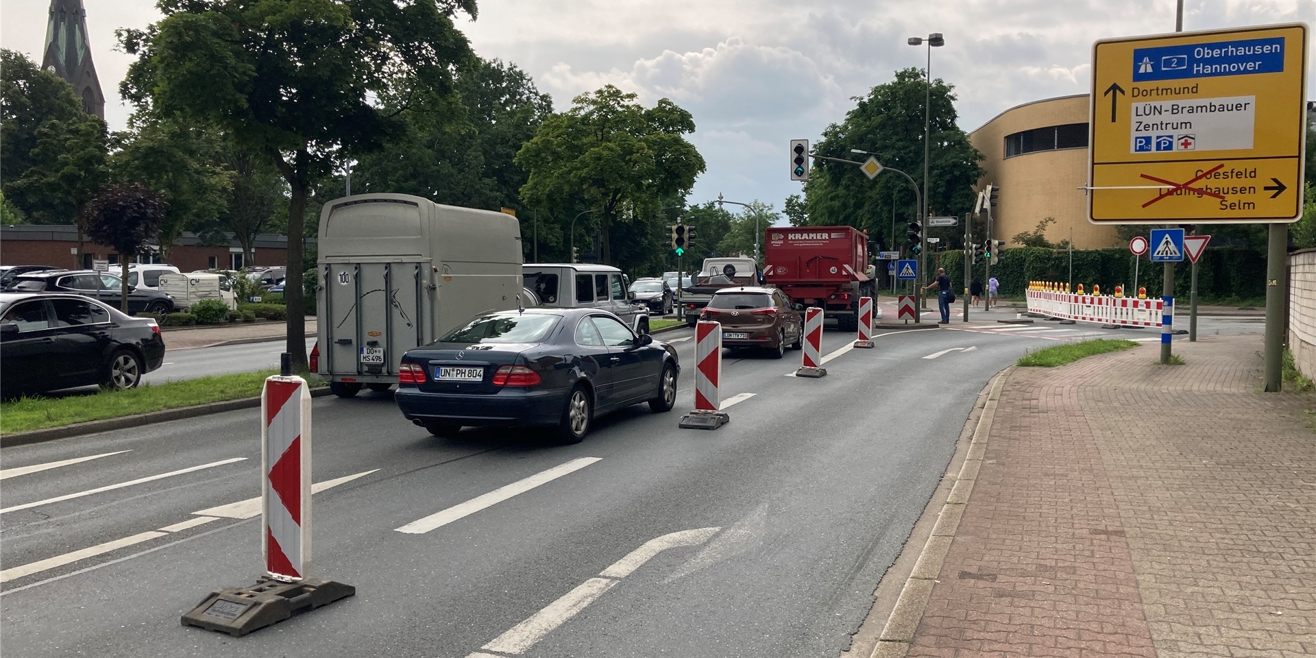 Die Sperrung der Borker Straße sorgt seit Montagmorgen für schlechte Laune bei einigen Autofahrern.