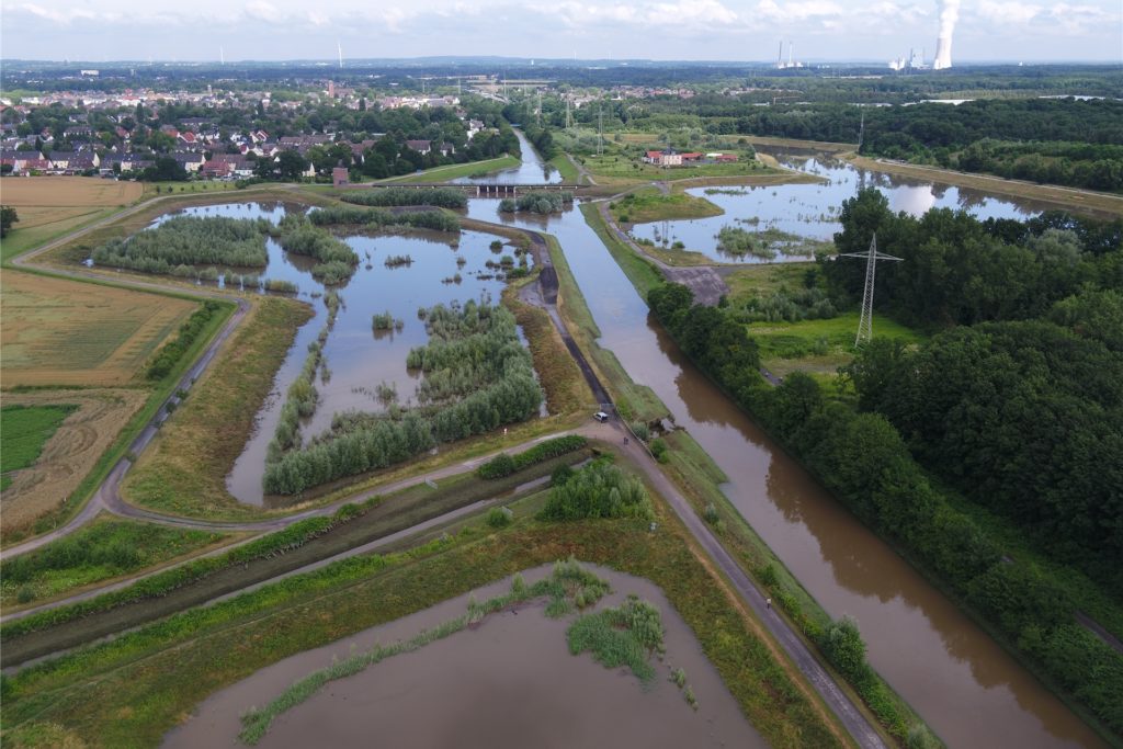 Das Emscherrückhaltebecken zwischen Mengede und Castrop-Rauxel.