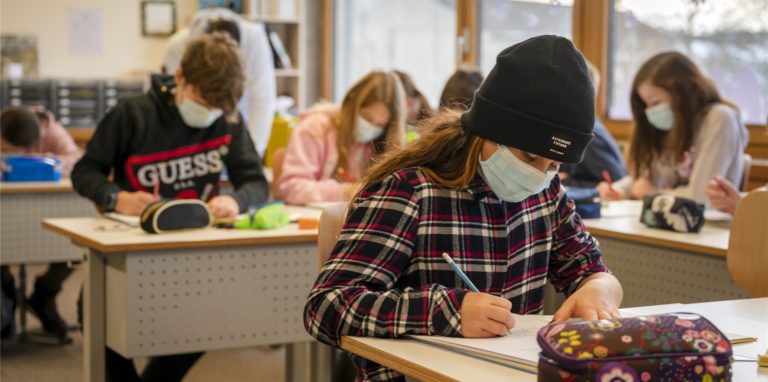 Die Stadt Werne hat keine Luftfilteranlagen für die Schulen besorgt, das kritisiert das Anne-Frank-Gymnasium scharf.