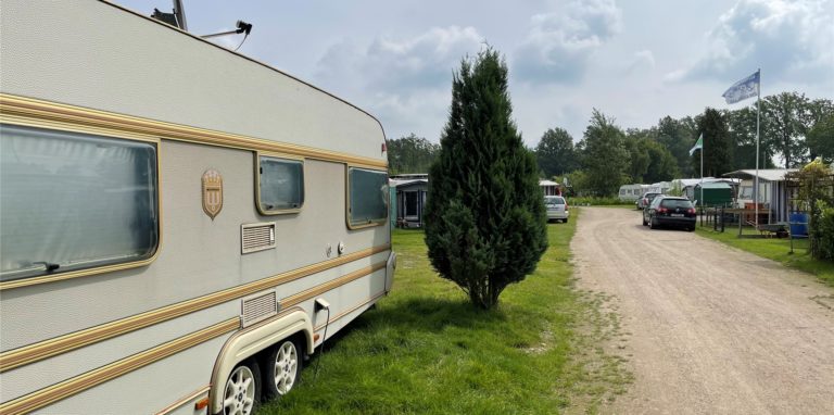 Im Umfeld eines Campingplatzes in Ladbergen soll am 5. August ein elfjähriger Dortmunder sexuell missbraucht worden sein. Der Junge war mit seinen Eltern im Urlaub im Münsterland.