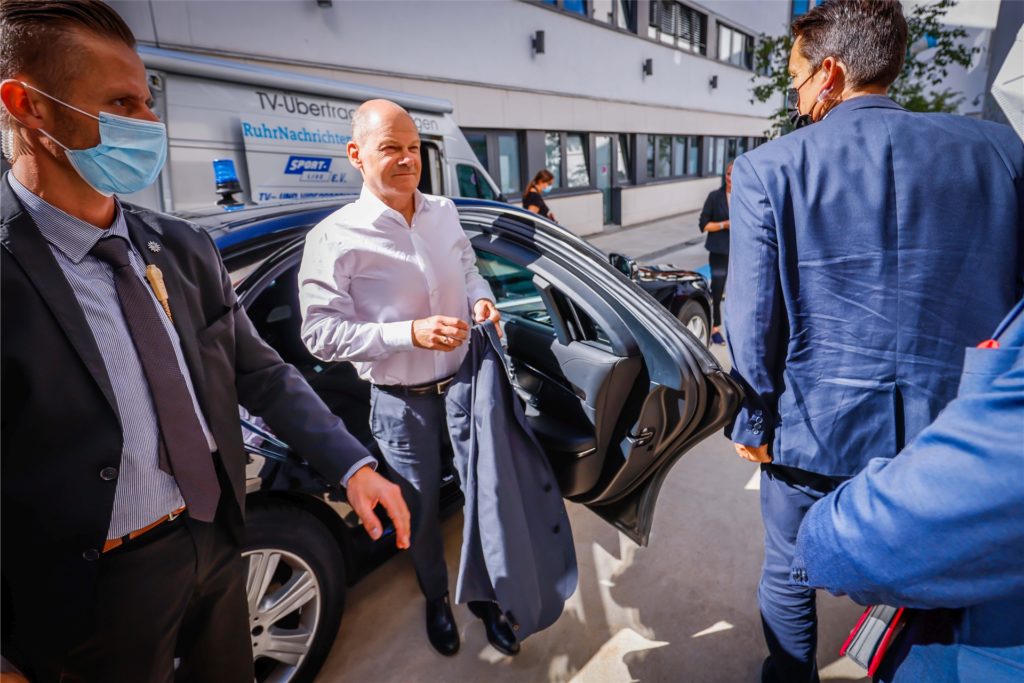 SPD-Kanzlerkandidat Olaf Scholz kommt in Dortmund an.