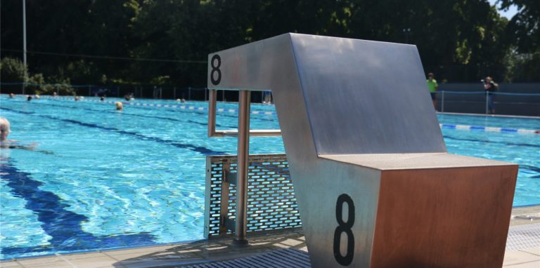 Das erste Mal seit über einem Jahr finden wieder 90 Prozent des Schul- und Vereinssports im Solebad statt.