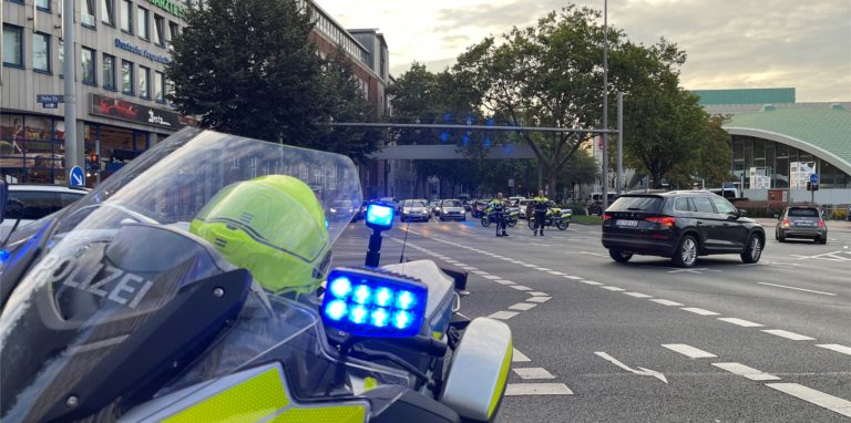 Am Freitagnachmittag zieht erneut eine Demonstration über den Wall. Die Polizei rechnet mit Verkehrsbeeinträchtigungen.