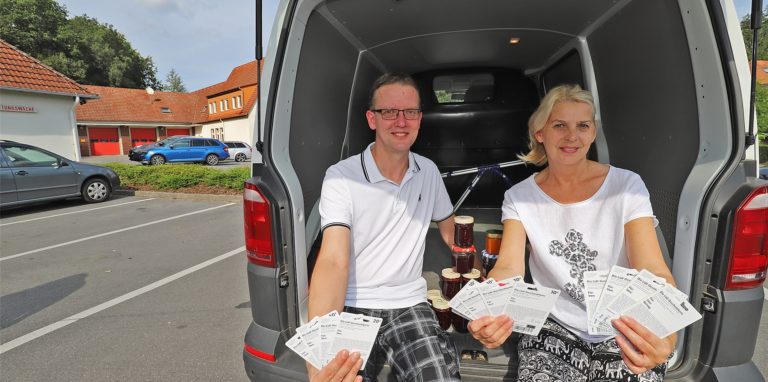Michael Kayser und Heidi Norton wollen eine Sammel-Netzwerk fürs Ahrtal gründen.