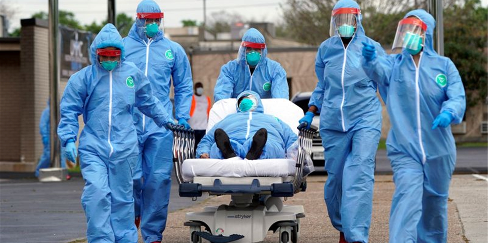 In den USA sind bislang mehr als 700.000 Menschen an dem Coronavirus gestorben. (Symbolbild)