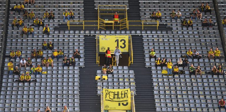(Fast) leere Stadien gehören der Vergangenheit an – trotzdem wollen nicht alle BVB-Fans auf die Tribünen des Signal Iduna Park zurückkehren.