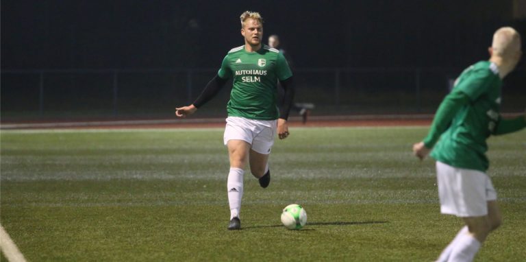 Andreas Schmidt verteidigte plötzlich wieder in der A-Liga.