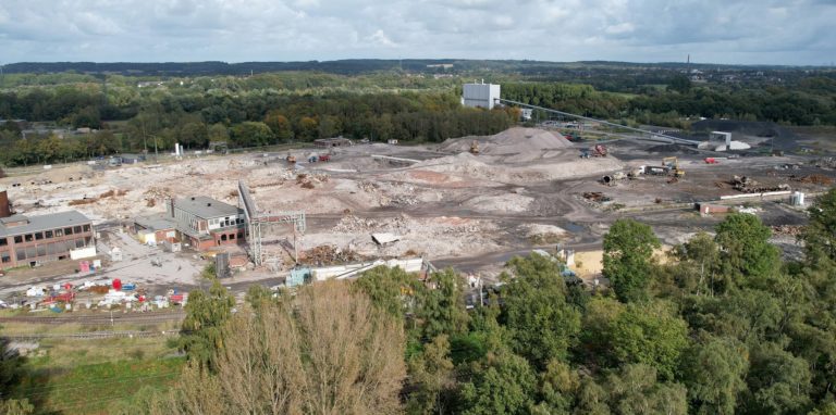 Das Archivbild zeigt die ehemalige Steag-Fläche in Lünen aus der Vogelperspektive. Die Fläche ist nach Angaben der Gütersloher Hagedorn-Gruppe bei potenziellen Investoren sehr gefragt.