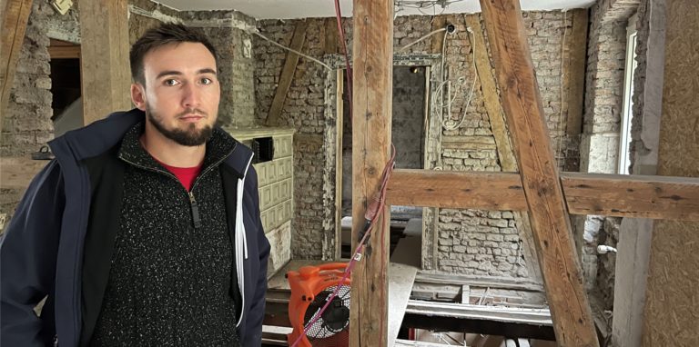 Das Haus von Dominik Fischer in Hagen ist nach dem Unwetter noch immer unbewohnbar.