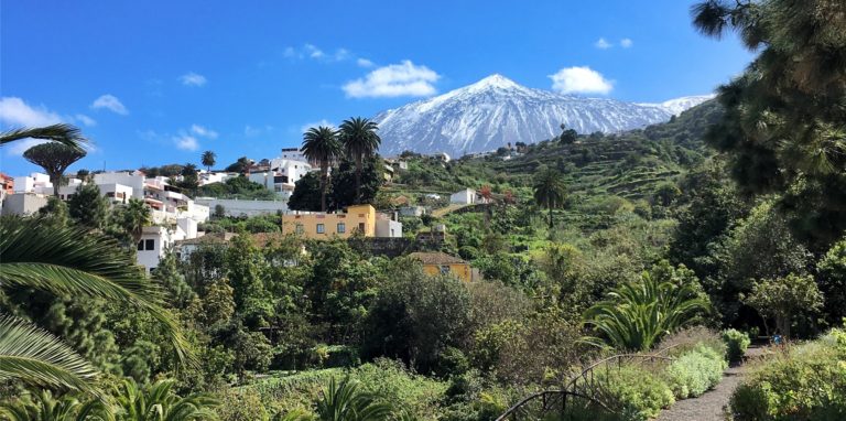 Vor der spektakulären Kulisse der spanischen Insel Teneriffa wird aktuell eine Dortmunder Kult-Serie neu aufgelegt.