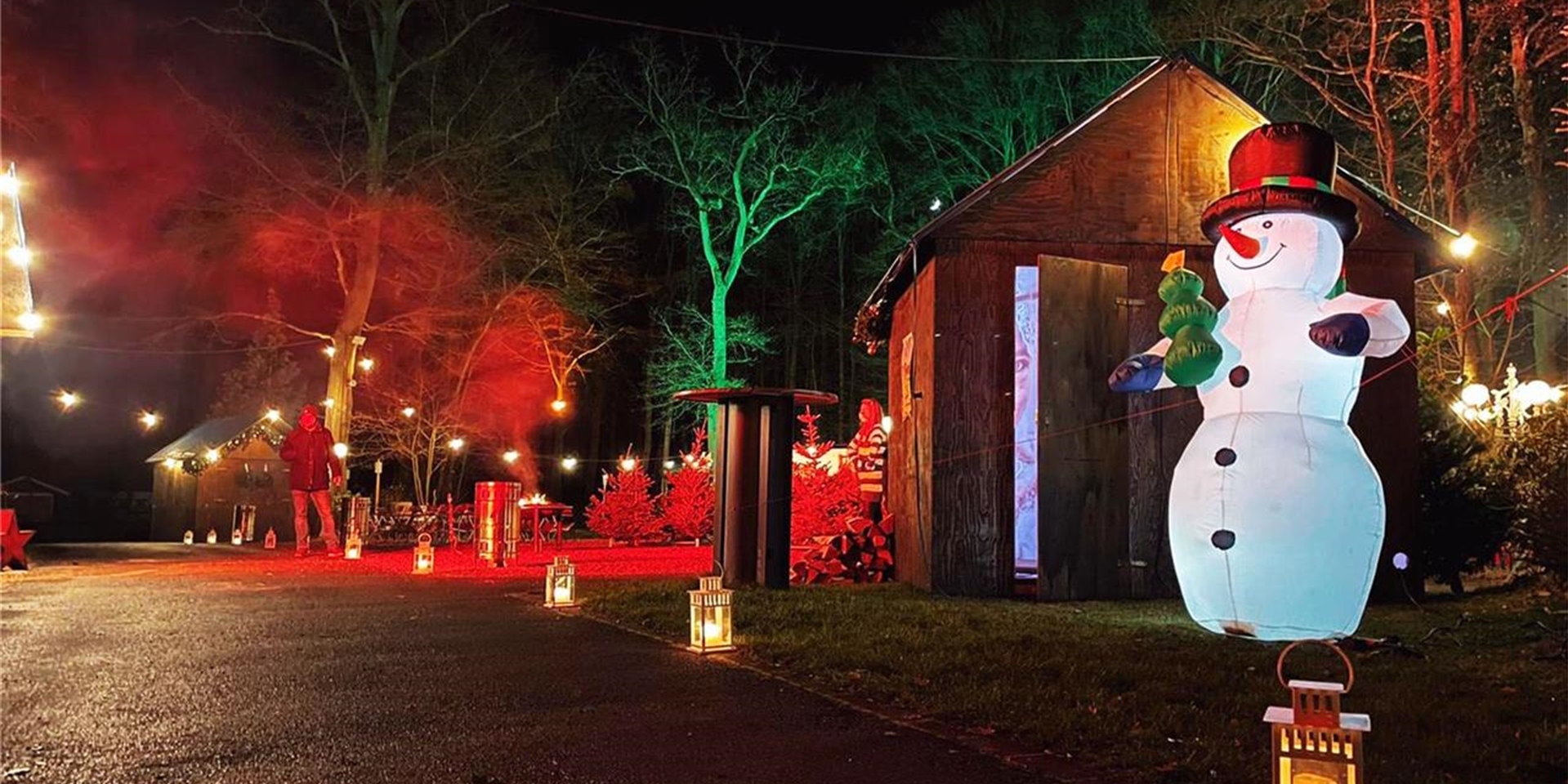 Richtig weihnachtlich wird es erst später im Winterwald am Freischütz.