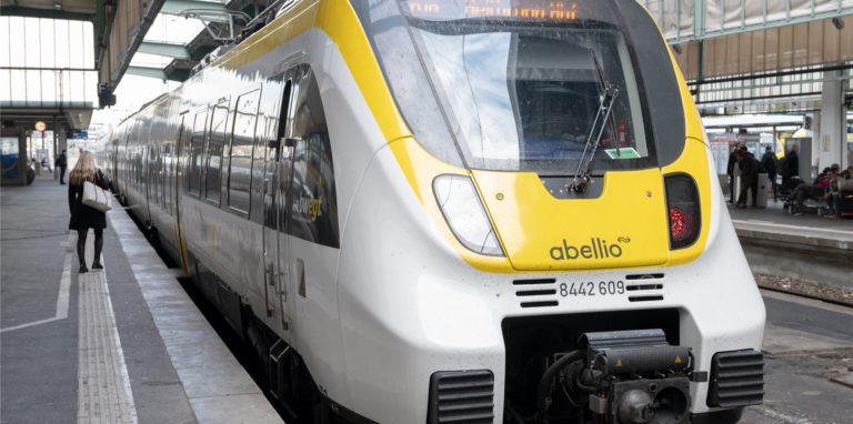 Das private Bahnunternehmen Abellio will sich aus NRW zurückziehen und das verlustreiche Geschäft endlich hinter sich lassen.