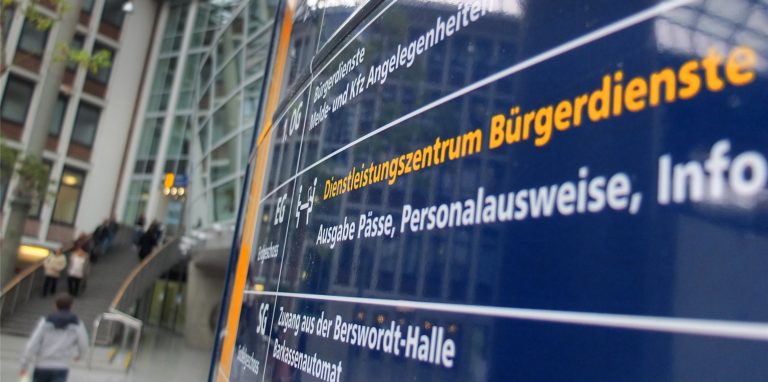 Einiges hat sich schon verbessert bei den Dortmunder Bürgerdiensten, doch es geht noch mehr Service.