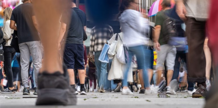 In welchem Bundesland explodiert die Zahl der Neuinfektionen momentan besonders? Und was sind die Gründe dafür?