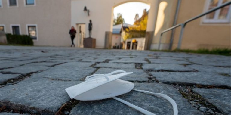 Ende Oktober hatten SPD, Grüne und FDP angekündigt, dass sie die epidemischen Lage nationaler Tragweite, den bundesweiten Corona-Ausnahmezustand, am 25. November auslaufen lassen wollen.