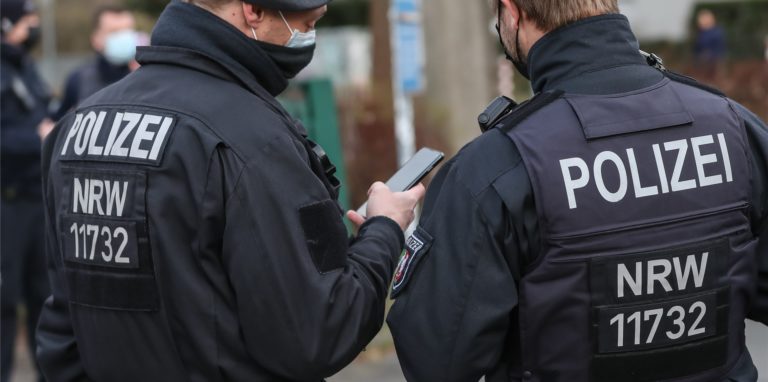 Die Polizei Dortmund meldet einen Rückgang der Fallzahlen in vielen Deliktfeldern, die für Bürger mit Angs verbunden sind. (Symbolbild)