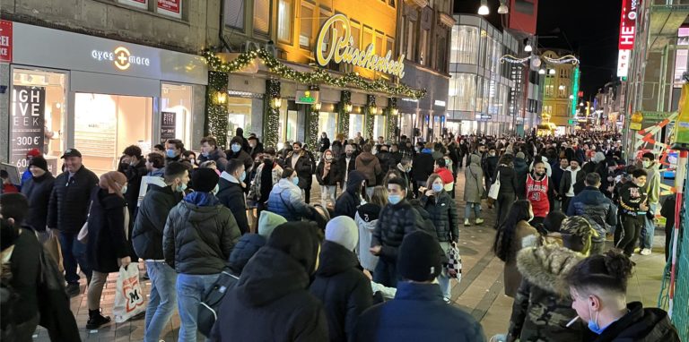 Zwischen 17 und 18 Uhr wurden am Black Friday 2021 fast 11.000 Menschen auf dem Westenhellweg gezählt.