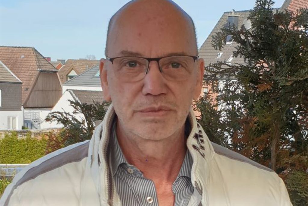 Andreas Weinke öffnet mit seiner Firma ein neues Testzentrum in Selm am Rewe Gawdi an der Kreisstraße.