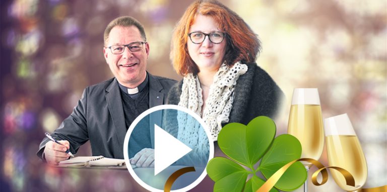 Pfarrerin Kerstin Schiffner von der Evangelischen Elias Kirchengemeinde Dortmund und Pastor Michael Ortwald von der Katholischen St. Urbanus Kirchengemeinde gestalten die Video-Gottesdienste.