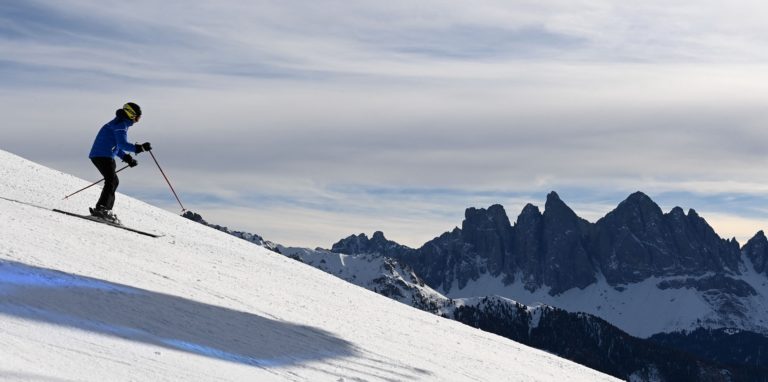 Aus der Skifreizeit kehrten 36 Menschen einer Hochschulgruppe aus Münster mit einem positiven Corona-Test zurück.