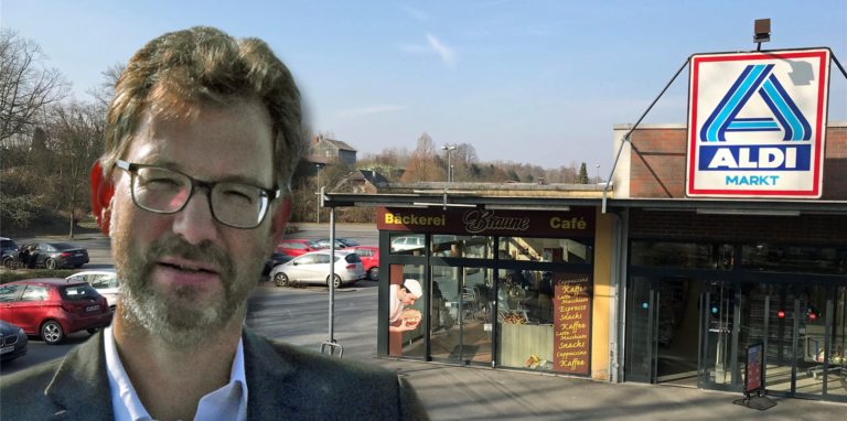 Neben dem Aldi soll ein Neubau entstehen und in das Aldi-Gebäude ein Edeka-Supermarkt einziehen. Die Baupläne am Bahnhof in Werne sind jedoch erneut ins Stocken geraten. Und das hat mehrere Gründe.