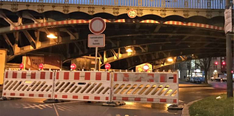 Kein Durchkommen mehr: Seit Montagmorgen (17.1.) ist das Burgtor zu.
