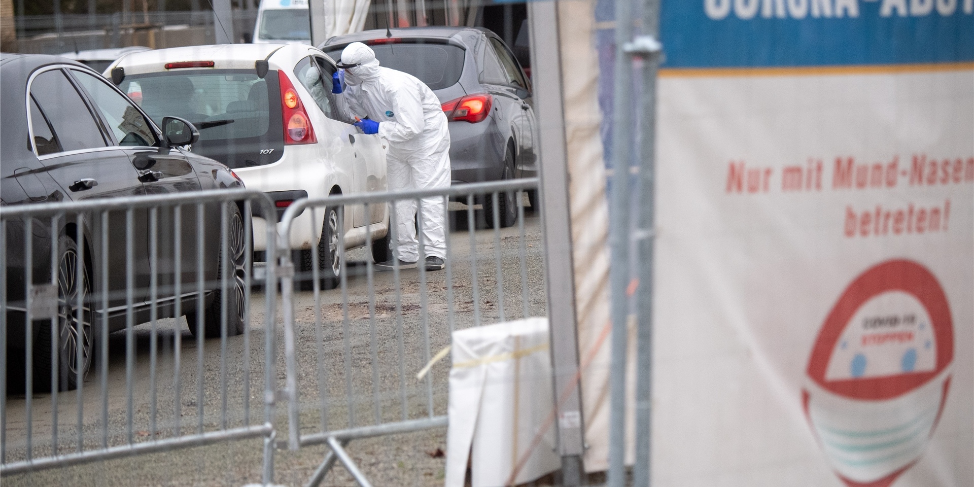 Coronavirus-Erkrankte können sich mit einem zertifizierten, negativen Schnelltest nach sieben Tagen aus der Quarantäne freitesten.