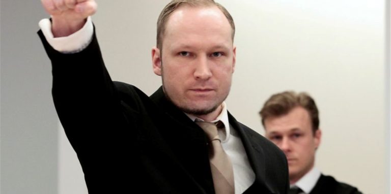 Der angeklagte Norweger Anders Behring Breivik im Gerichtssaal. (Archivbild)