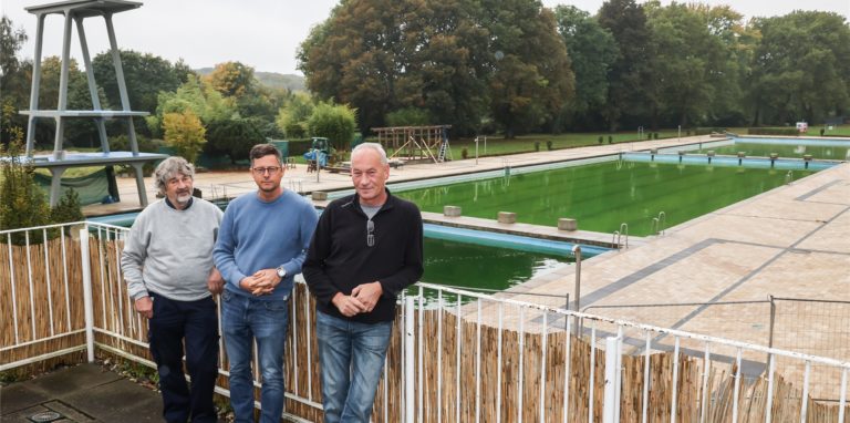 Die Akteure der Sportwelt mit Geschäftsführer Jörg Husemann (r.) fürchten, von der Stadt finanziell ausgetrocknet zu werden.