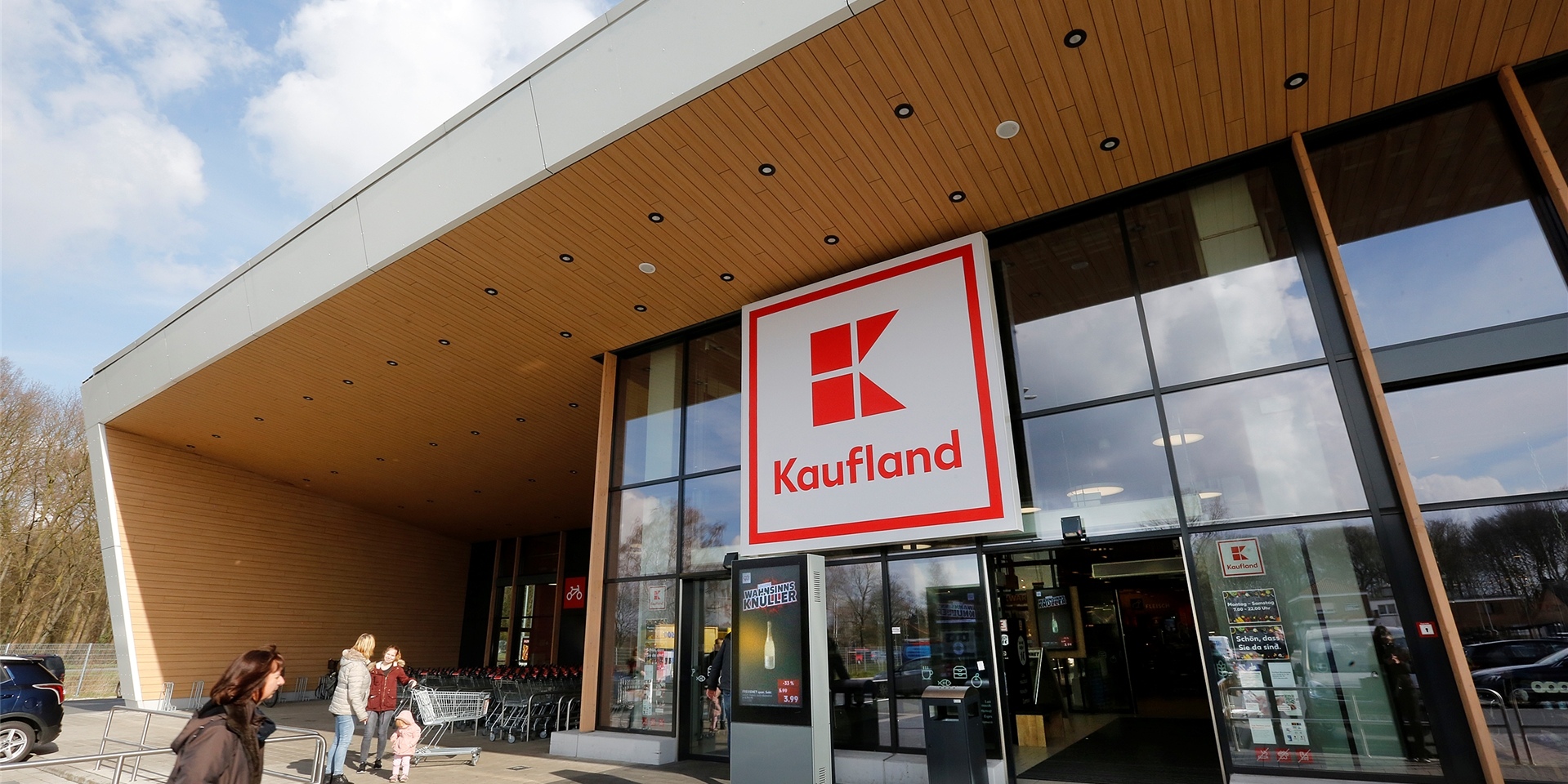 Zum Kaufland in Rünthe wurde am Dienstagmorgen die Freiwillige Feuerwehr der Stadt Bergkamen gerufen.