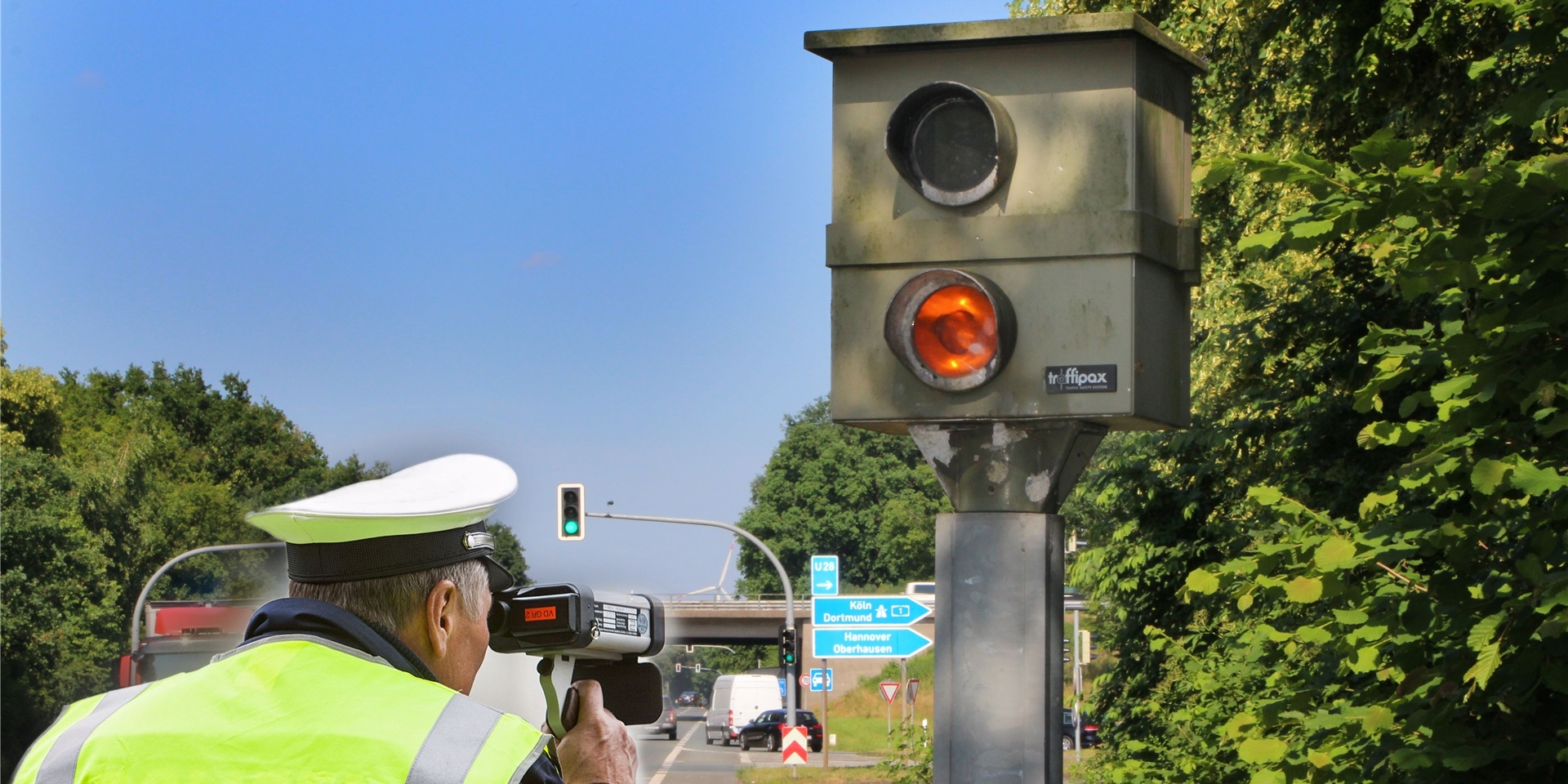 Der Blitzer an der Nordlippestraße kurz vor der A1-Auffahrt in Werne ist seit Jahren stillgelegt. Wird er wieder reaktiviert? Insgesamt gibt es über 500 mobile Messstellen im Kreis.