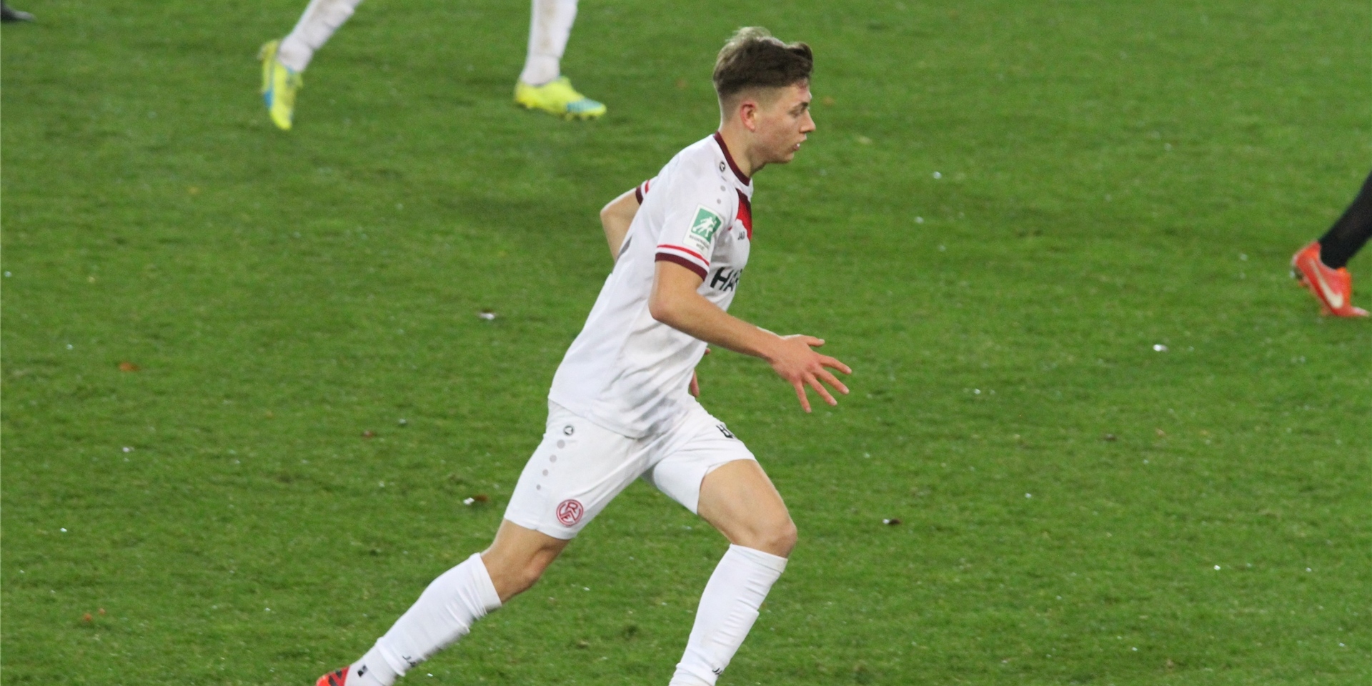 Sandro Plechaty und Rot-Weiss Essen behielten im Spitzenspiel der Regionalliga die Oberhand.