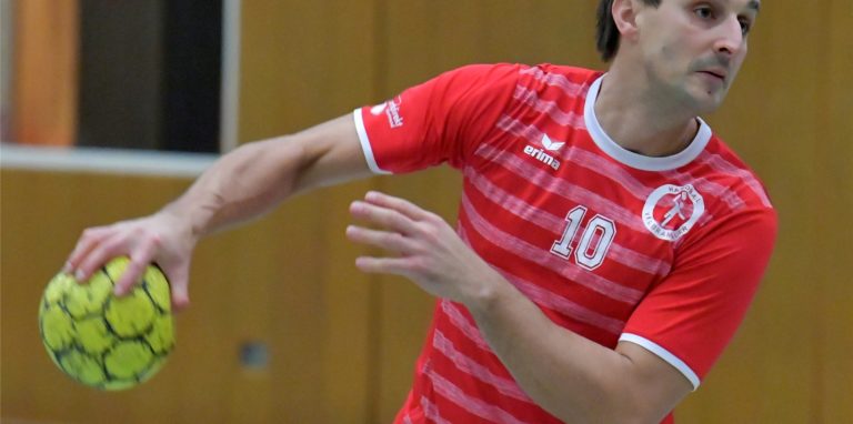 Tobias Eder steuerte für den VfL Brambauer drei Treffer zum 23:23-Unentschieden bei.