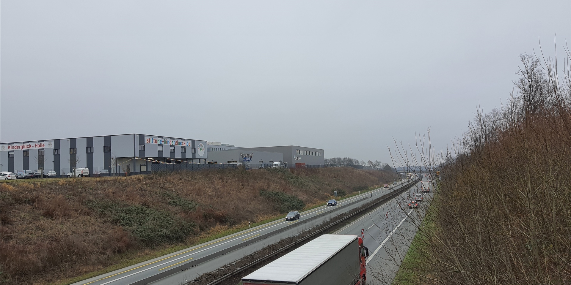 Der Ausbau der B1 zur A40 hat Richtung Wochenende größere Folgen: Die Straße wird in eine Richtung zeitweise voll gesperrt.