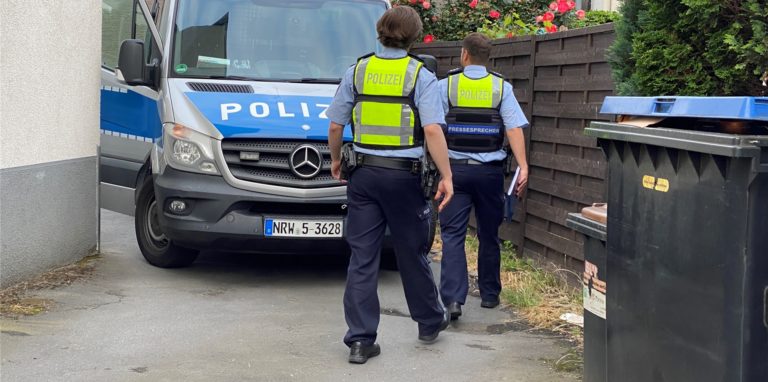 Im Juni 2021 hat es in 21 Wohnobjekten Razzien der Polizei gegeben. Bei den Durchsuchungen ging es ebenfalls um illegalen Drogenhandel. In einem Fall nun nun das Gericht entscheiden.