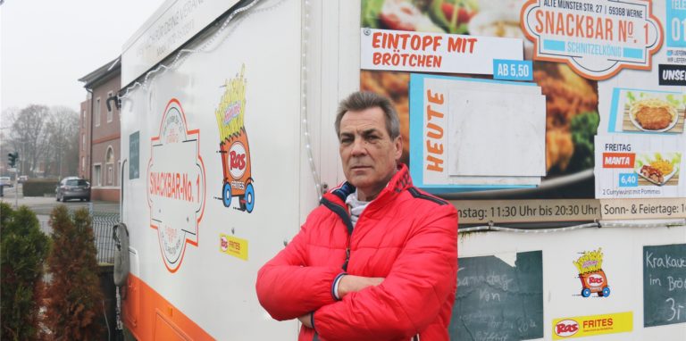 Die Snackbar Number 1 muss umziehen – unfreiwillig. Mehrere Gründe sprachen aus Sicht der Behörden gegen den Standort an der Ecke Alte Münsterstraße/Hansaring in Werne. Sehr zum Ärger von Inhaber Heiko Groneberg.