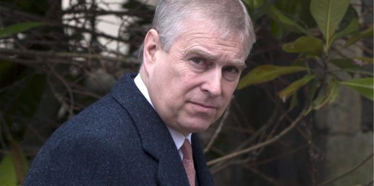 Prinz Andrew, Herzog von York, weist alle Vorwürfe zurück.