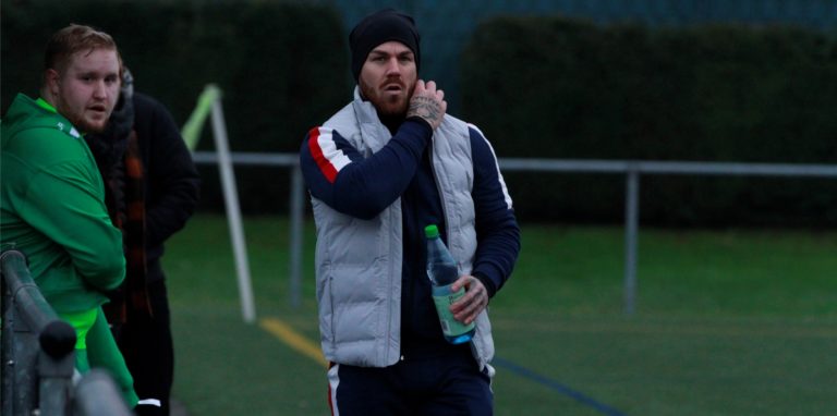 Neu-Trainer Miles Gottschlich trifft in seinem ersten Pflichtspiel mit dem SV Stockum auf das Team seines Vorgängers.