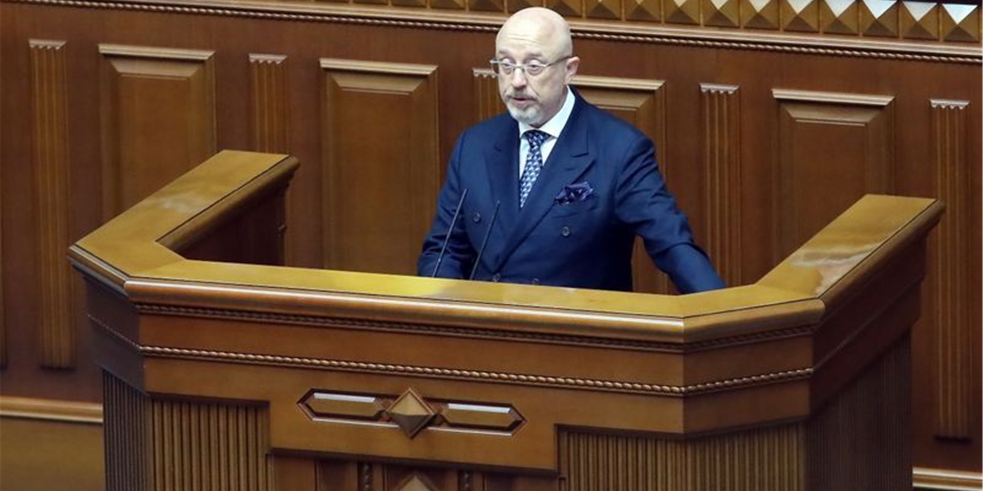 Für die ukrainische Seite wird unter anderem Verteidigungsminister Olexij Resnikow an den Verhandlungen mit der russischen Delegation teilnehmen.