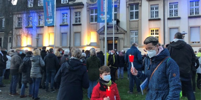 Wie hier am 28. Februar in Lünen wollen die Menschen in Selm ebenfalls für Frieden demonstrieren.
