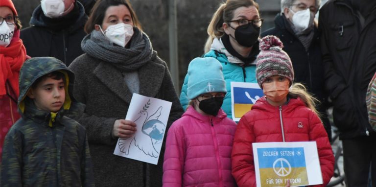 Ein Blick in die Augen der Kinder verrät, welche Emotionen auch schon die Jüngsten angesichts des Kriegs in der Ukraine erleben.