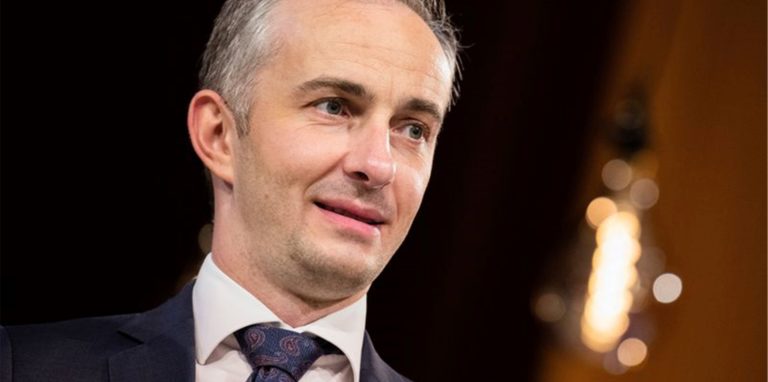 Der Satiriker und Preisträger Jan Böhmermann (ZDF Magazin Royal) hat Corona.