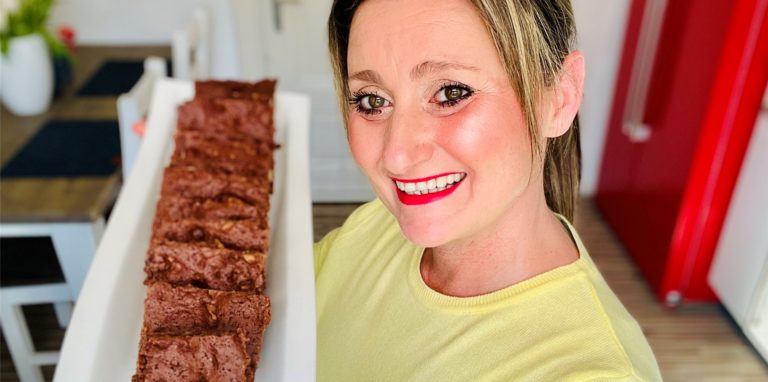 Backbloggerin Angie mit dem Berliner Brot.