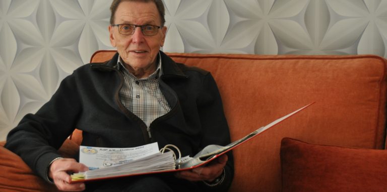 Seit zwölf Jahren lebt Bernd Alderath (74) ohne Bauchspeicheldrüse. Er hat sich darauf eingestellt und fühlt sich gut.