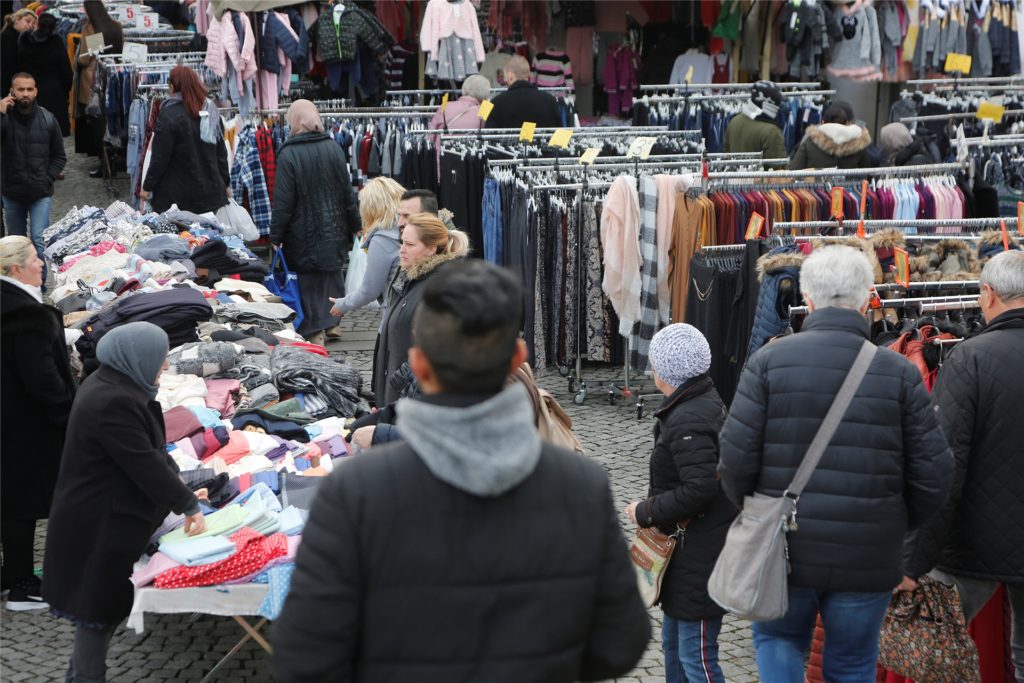 Der Bergkamener Wochenmarkt kann am Donnerstag vor der Kirmes nicht auf dem Markt stattfinden und zieht kurzerhand um.