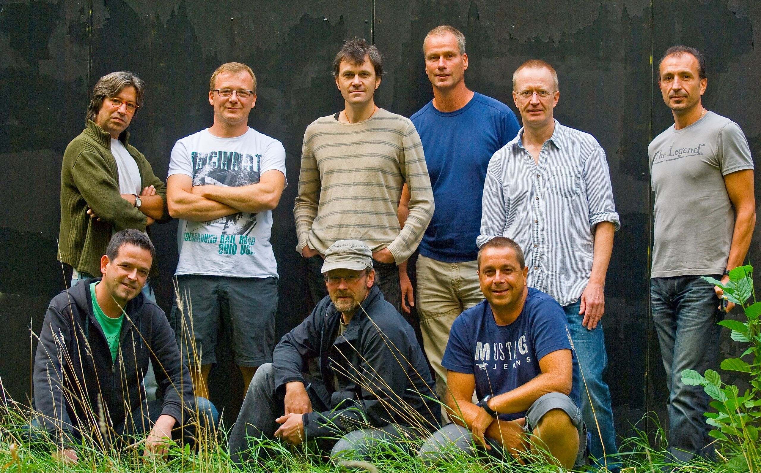 Die Band „The Dangerous Kitchen“ spielt in der Heide-Kneipe.